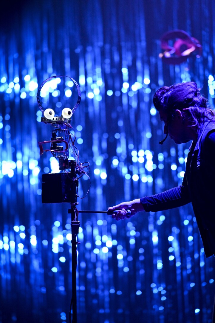 LA TÊTE MI-PNEU MI-PUNK