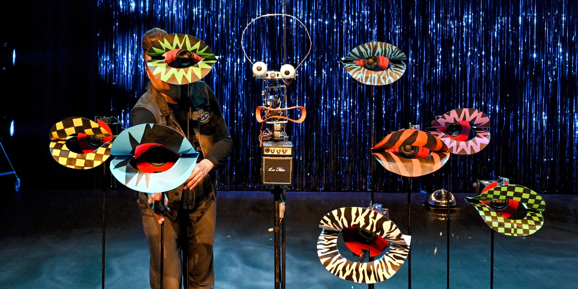 LA TÊTE MI-PNEU MI-PUNK